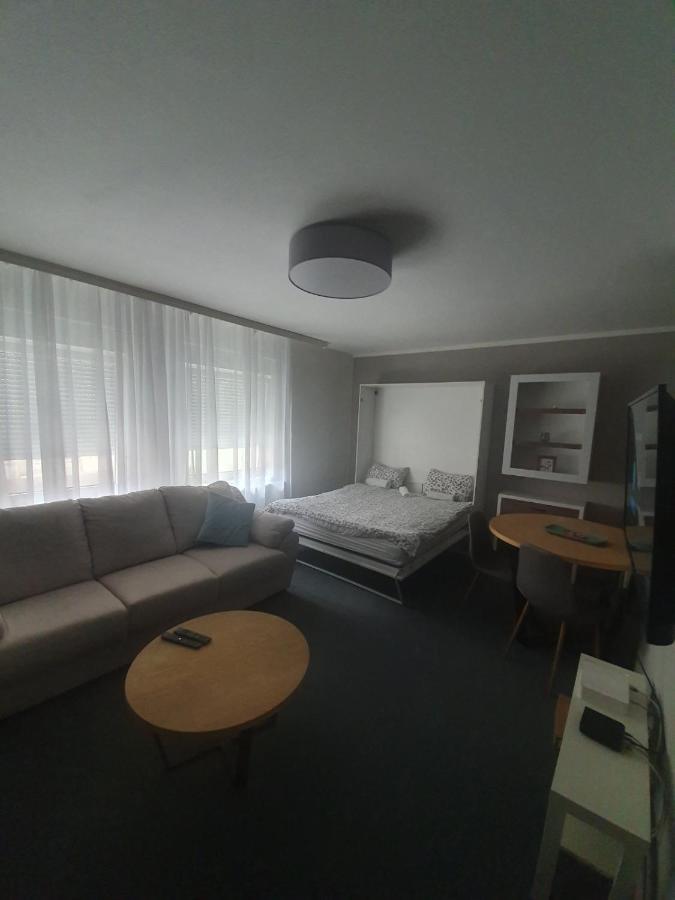 Madea Apartments Нови-Сад Экстерьер фото