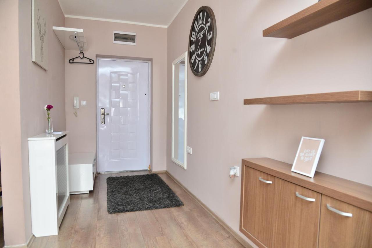 Madea Apartments Нови-Сад Экстерьер фото