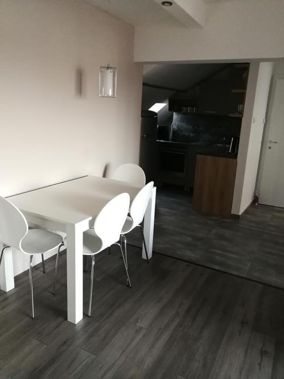 Madea Apartments Нови-Сад Экстерьер фото